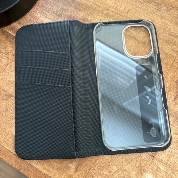 Stringberry St Bedes Wallet Case for iPhone 16 - Picture 5 of 5